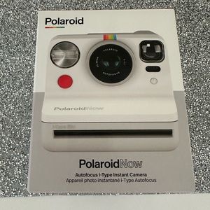 NIB Poloroid NOW Camera
